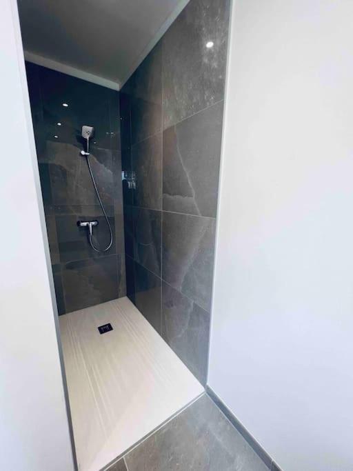 Magnifique Appartement Traversant Avec Vue Sur Le Golf La Grande-Motte Esterno foto
