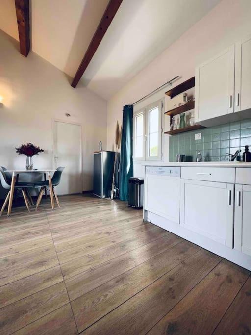 Magnifique Appartement Traversant Avec Vue Sur Le Golf La Grande-Motte Esterno foto